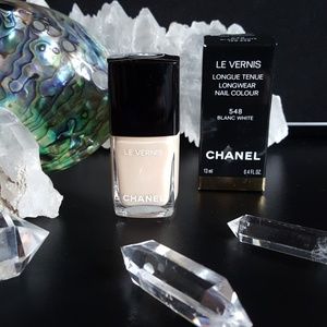 CHANEL #548 BLANC WHITE